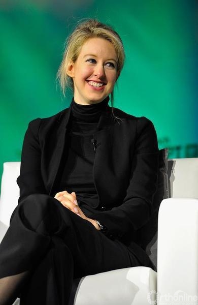 伊丽莎白·霍尔姆斯(Elizabeth Holmes).jpg