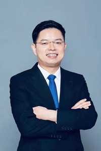 李勇.jpg